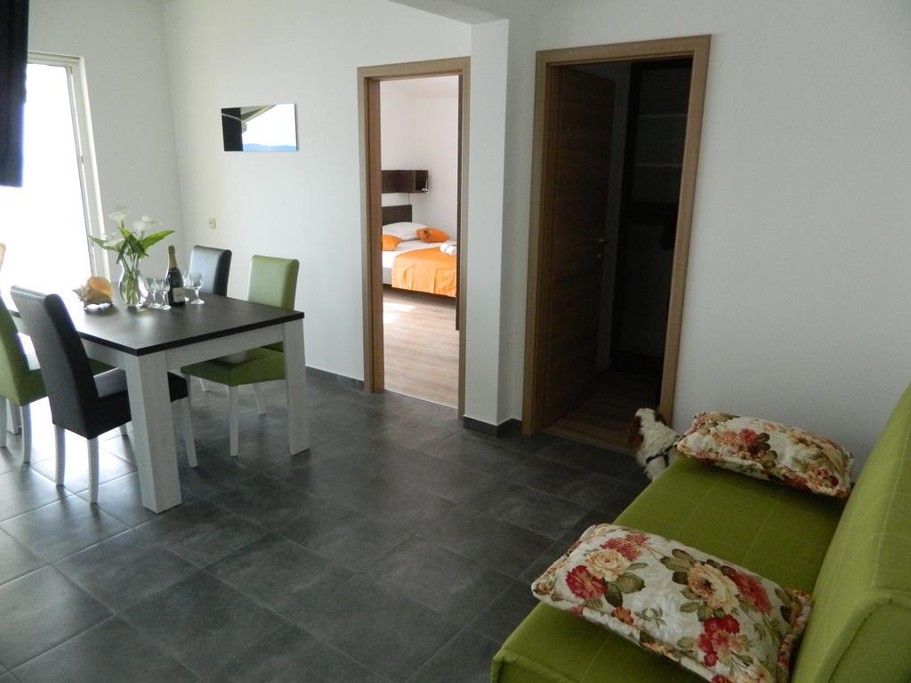Apartmani Marinovic Подгора Екстер'єр фото