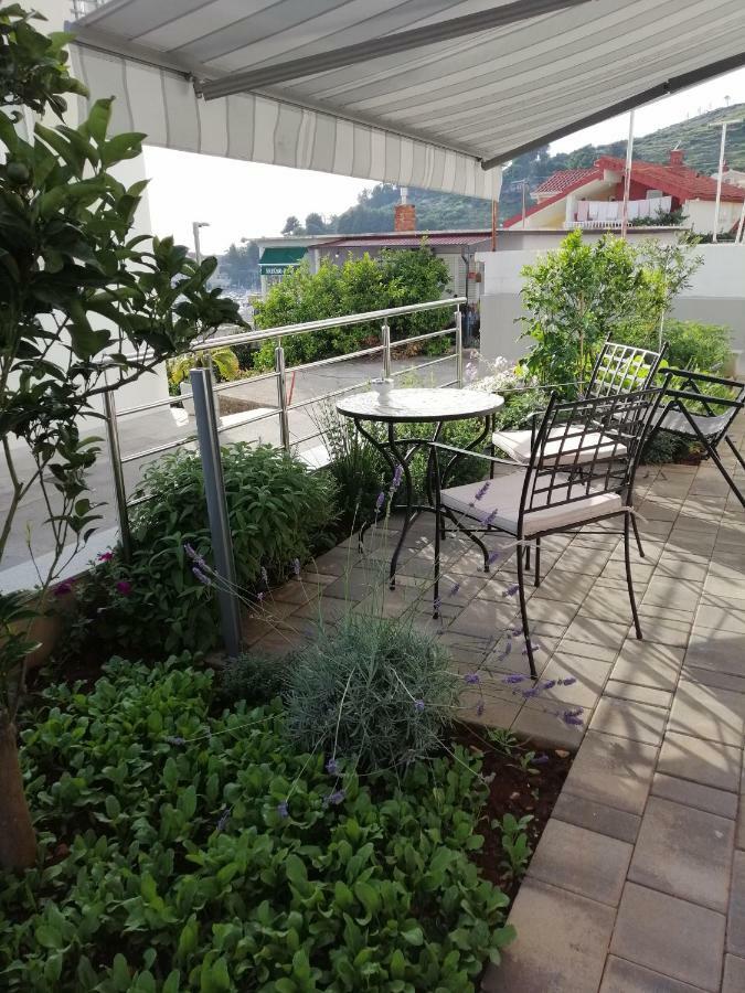 Apartmani Marinovic Подгора Екстер'єр фото